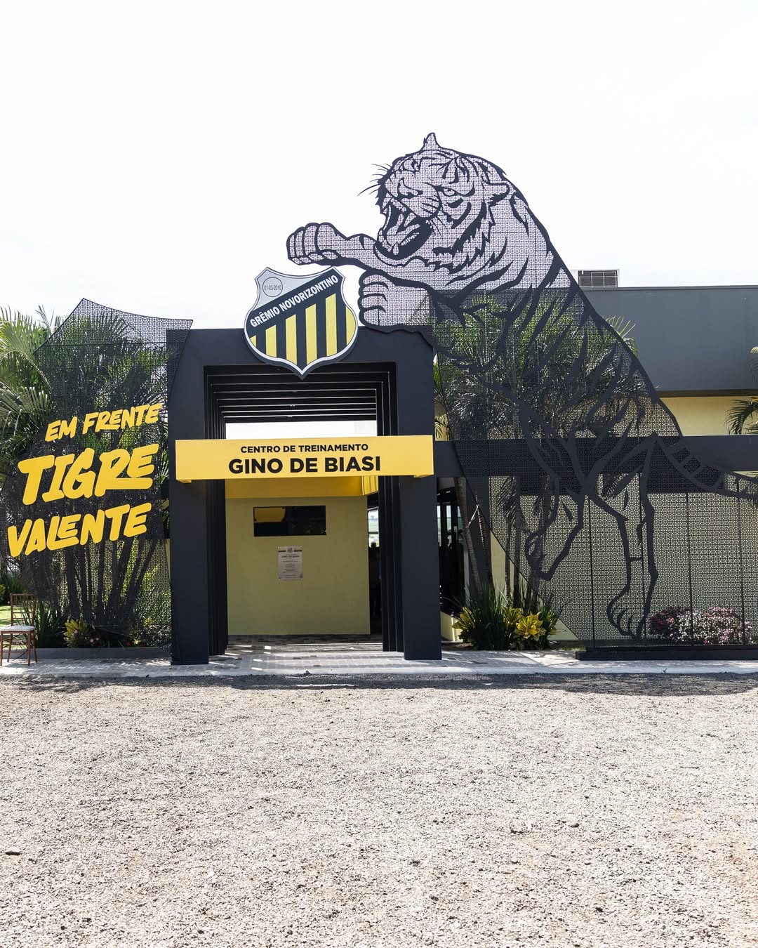 CRESCEMOS, E AGORA? — O Tigre virou marca nacional, mas a gestão ainda vive no passado