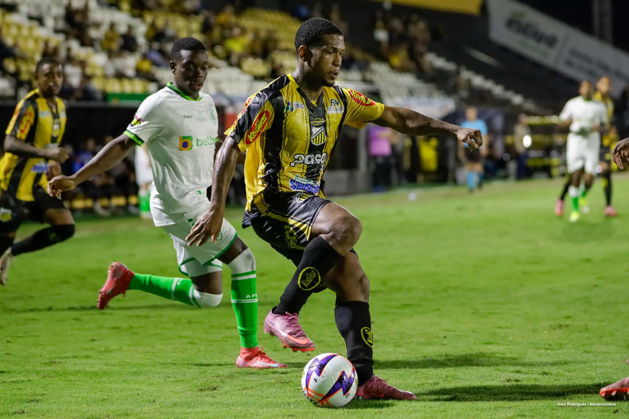 EMPATE COM GARRA: TIGRE ESTREIA NA COPA SUL-SUDESTE COM 1 A 1 DIANTE DO AMÉRICA-MG